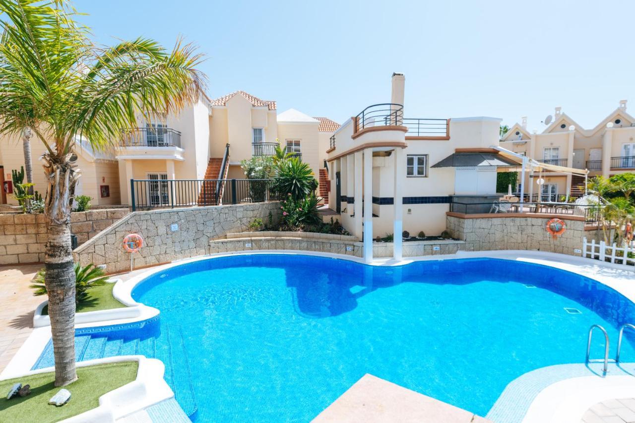 Amazing Renovated Pool View Apt, Aircon, 2 Min To Fanabe Beach Costa Adeje  ภายนอก รูปภาพ