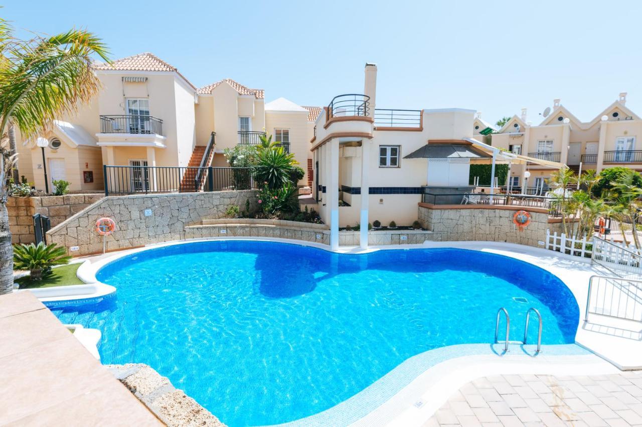 Amazing Renovated Pool View Apt, Aircon, 2 Min To Fanabe Beach Costa Adeje  ภายนอก รูปภาพ